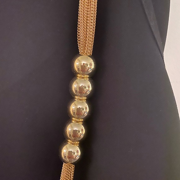 Alex & Nia Necklace - Picture 4 of 8